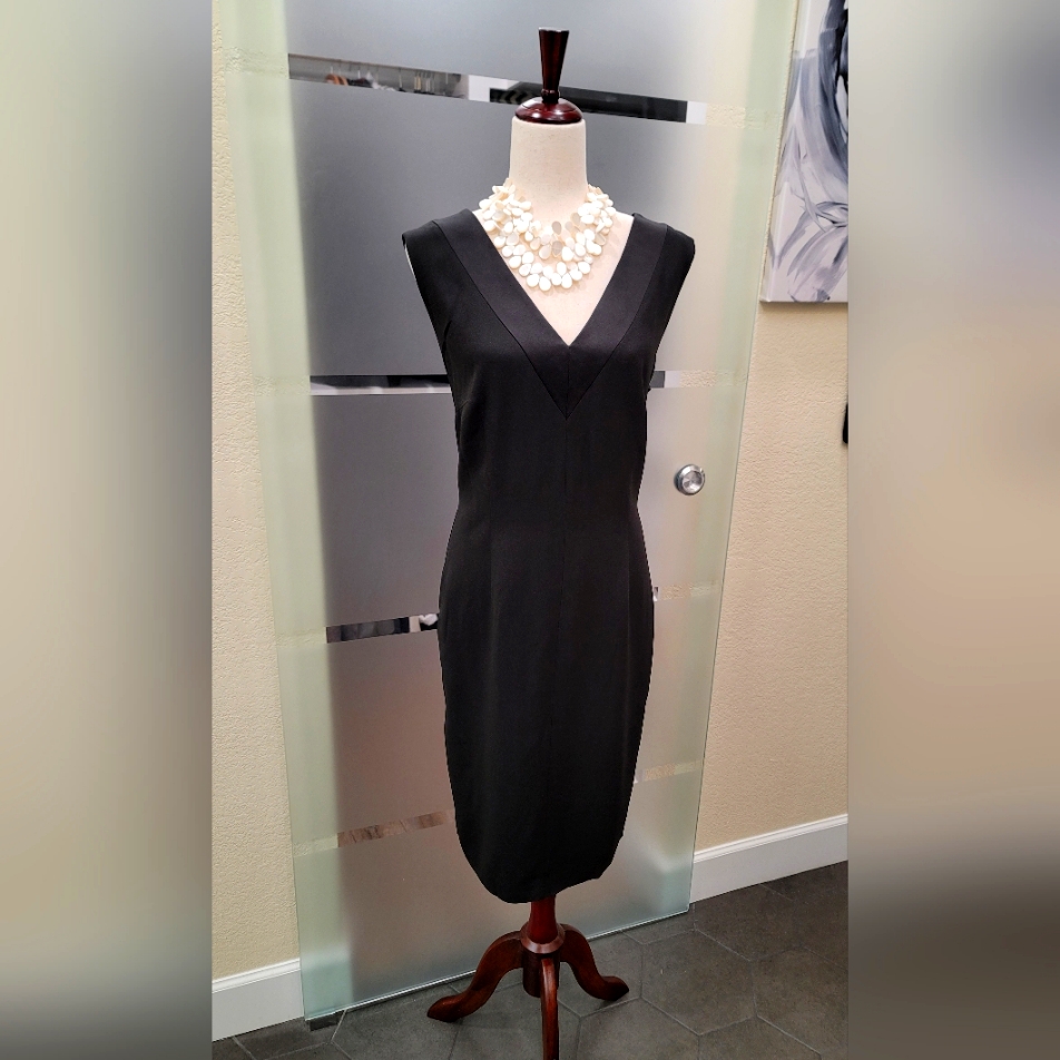 Boss By Hugo Boss Elegant Black Double V-Neck Crepe & Satin Dress Sz 12